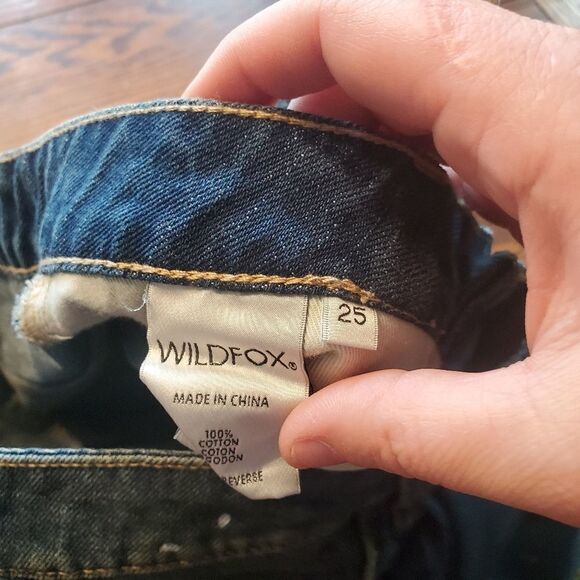 NWT Wildfox Baggy Crop distressed Davinci wash jeans sz 25 - Picture 4 of 6